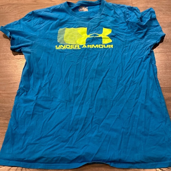 Under Armour Other - Under armour blue & green tshirt size XL 6:21